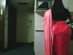 Dryuchit يبتسم زينة هارت على سكسي عراقي جديد فراش الهواء