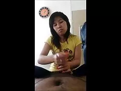 Momkin سكسي جديد xnxx Hahal مارس الجنس ابنة والأم نفسها